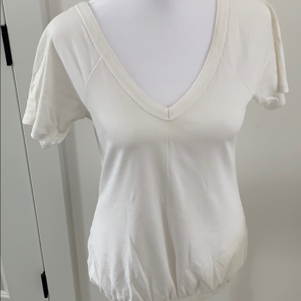 Victoria’s Secret White Tee Top Size X-Small